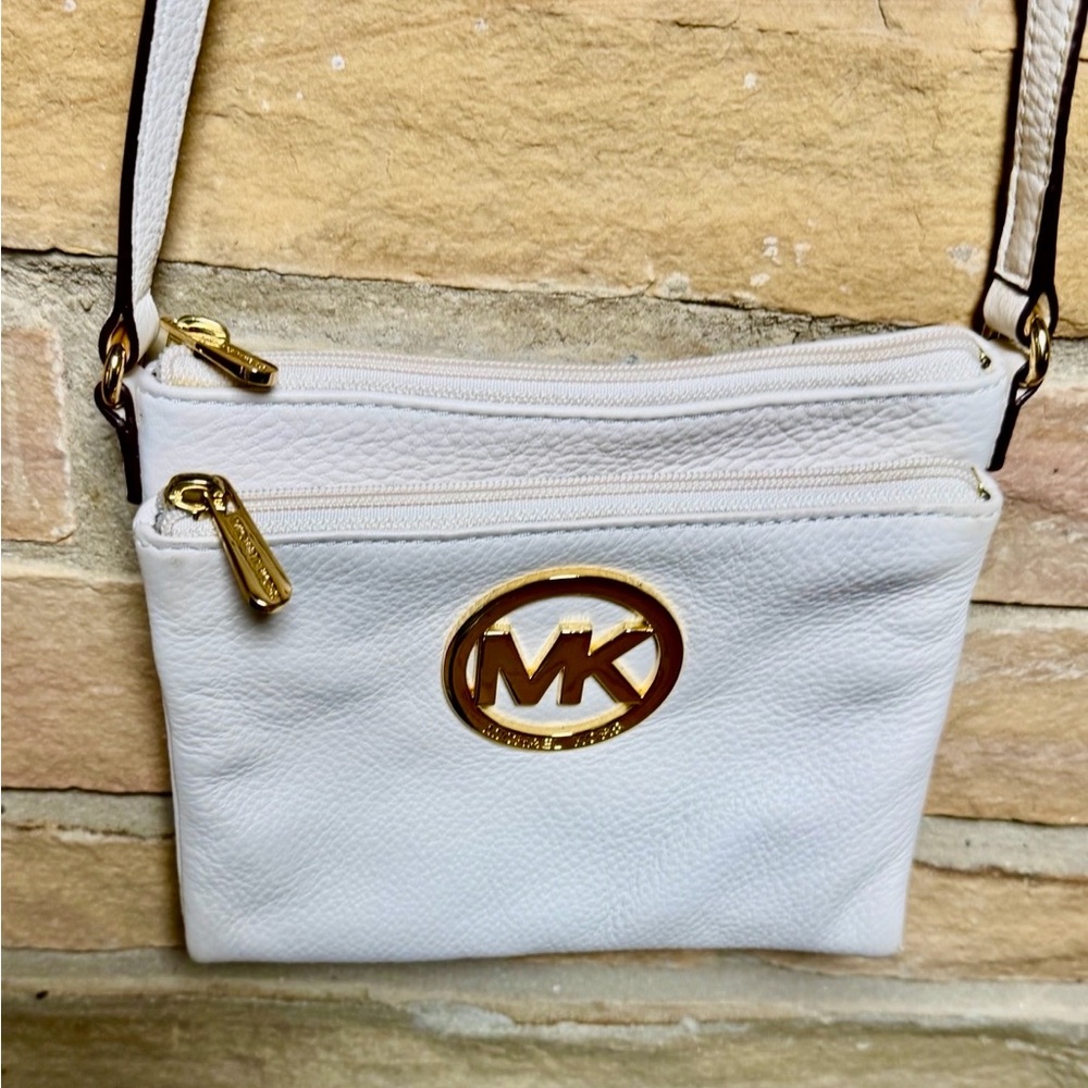 Michael Kors Off White pebble faux Double-Zip Crossbody with Gold MK Emblem.